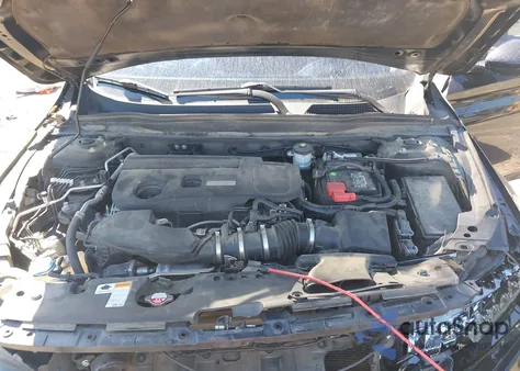 2020 Honda Accord Touring z USA, uszkodzony, nr VIN 1HGCV2F96LA005753